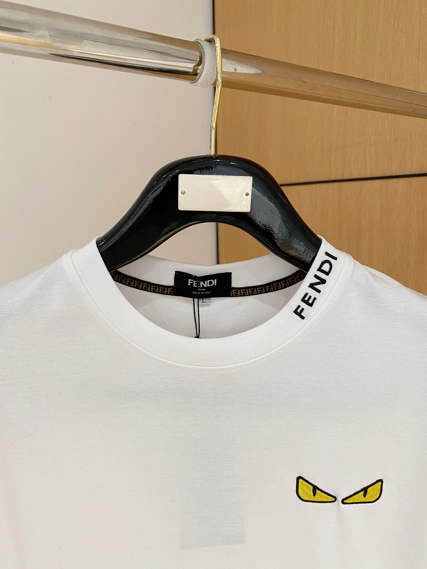 short sleeves